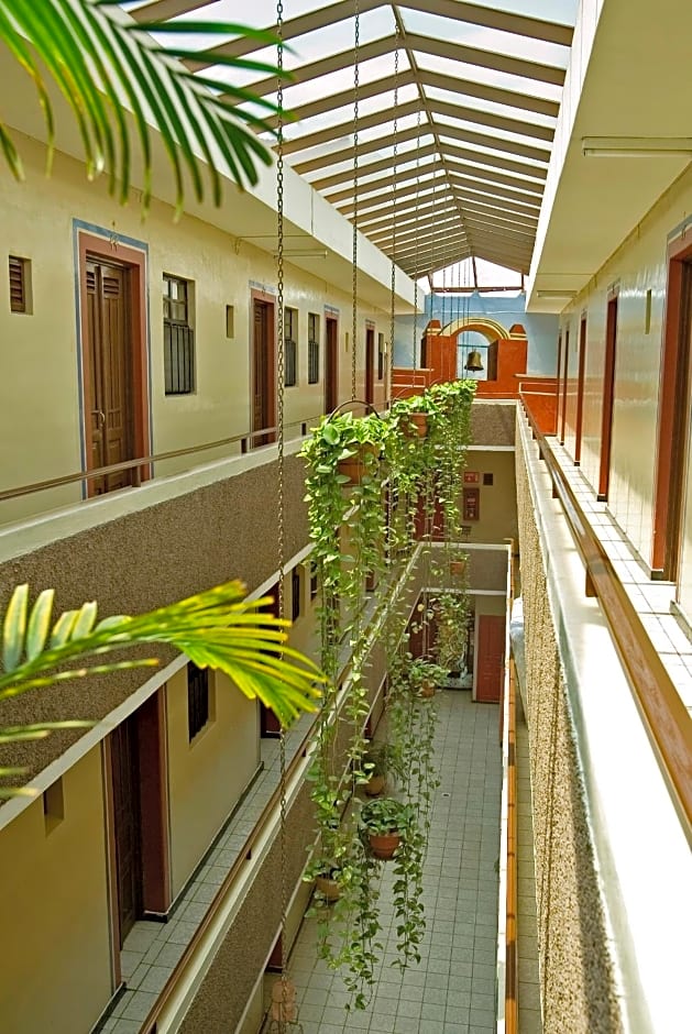 Hotel Janeiro