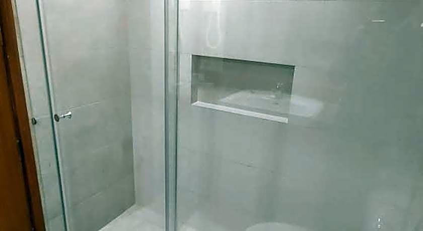 Regent Plaza Hotel & Convention Center