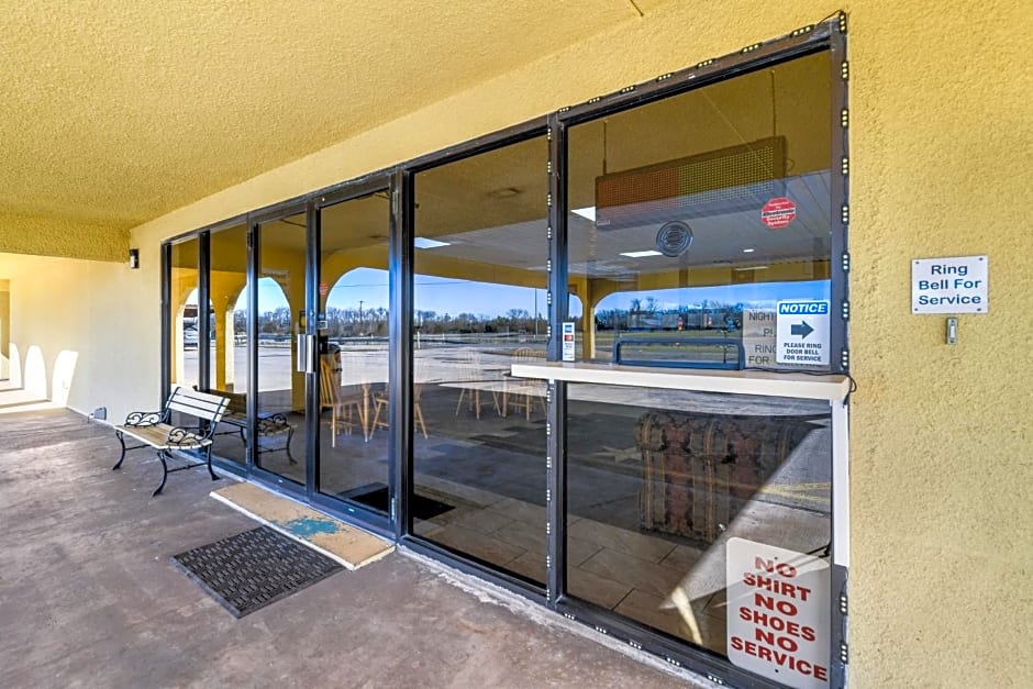 Americas Best Value Inn Bonham