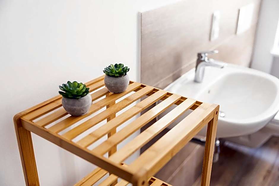 Apartments am Neuen Theater - Altstadt - Zentral - Küche - Wifi - Powered by Ko-Living