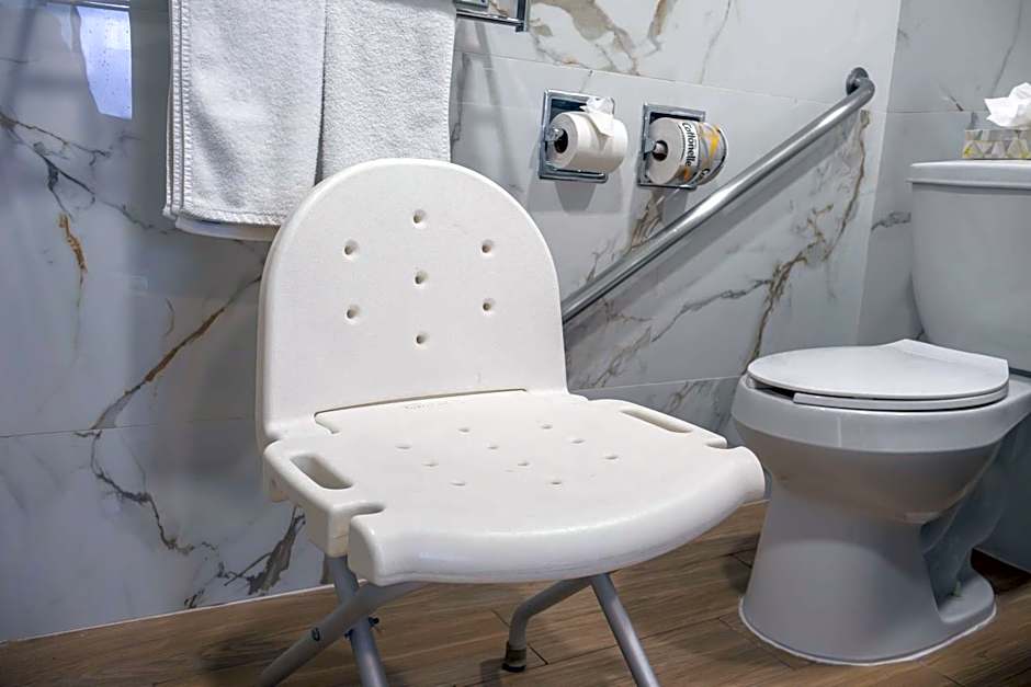 Best Western Plus Monterrey Colon