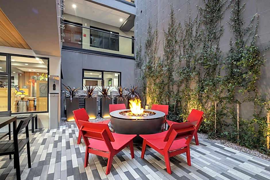 Infinity Hotel San Francisco, Tapestry Collection by Hilton