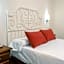 Hotel H28 Camas