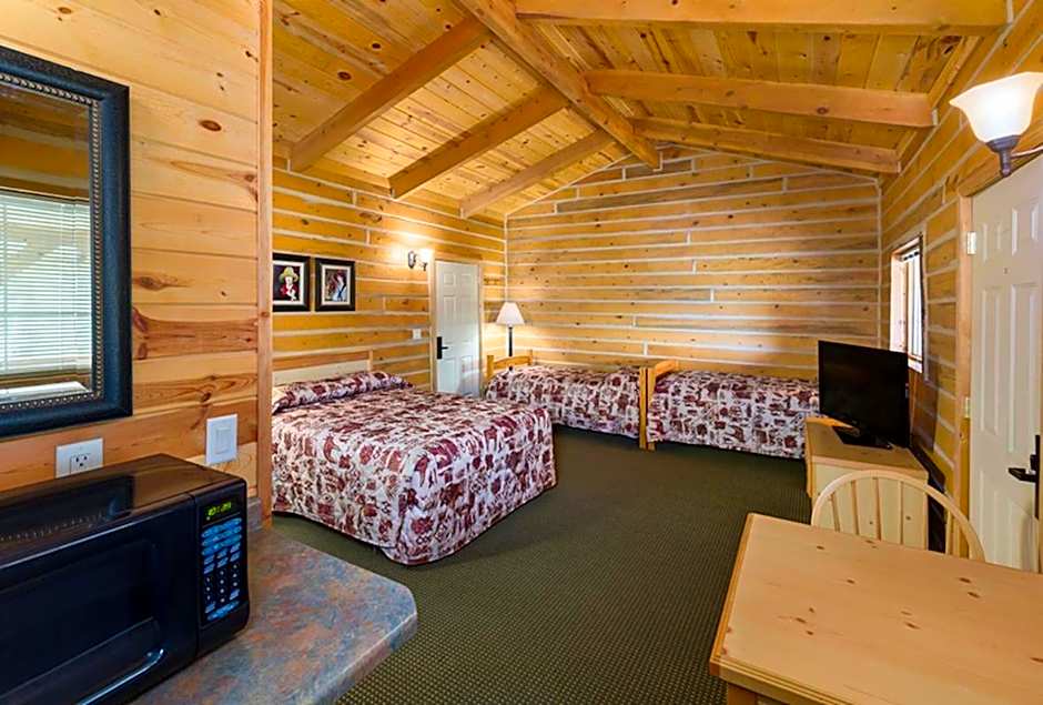 Rock Crest Lodge & Cabins