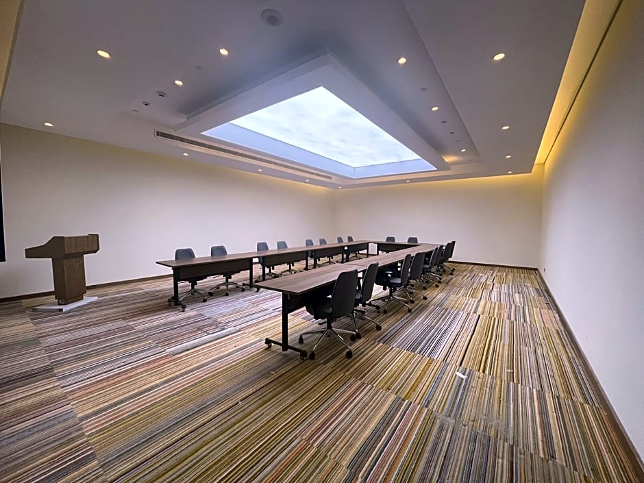 Movenpick Jumeirah Village Triangle