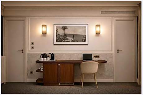 Executive Queen Room with Queen Beds