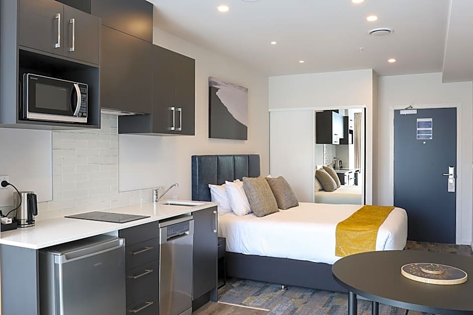 Ramada by Wyndham Wellington Taranaki Street