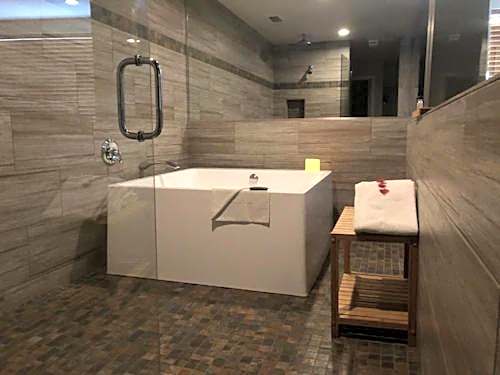 Postmarc Hotel and Spa Suites