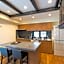 Tahoe Lodge by H2 Life