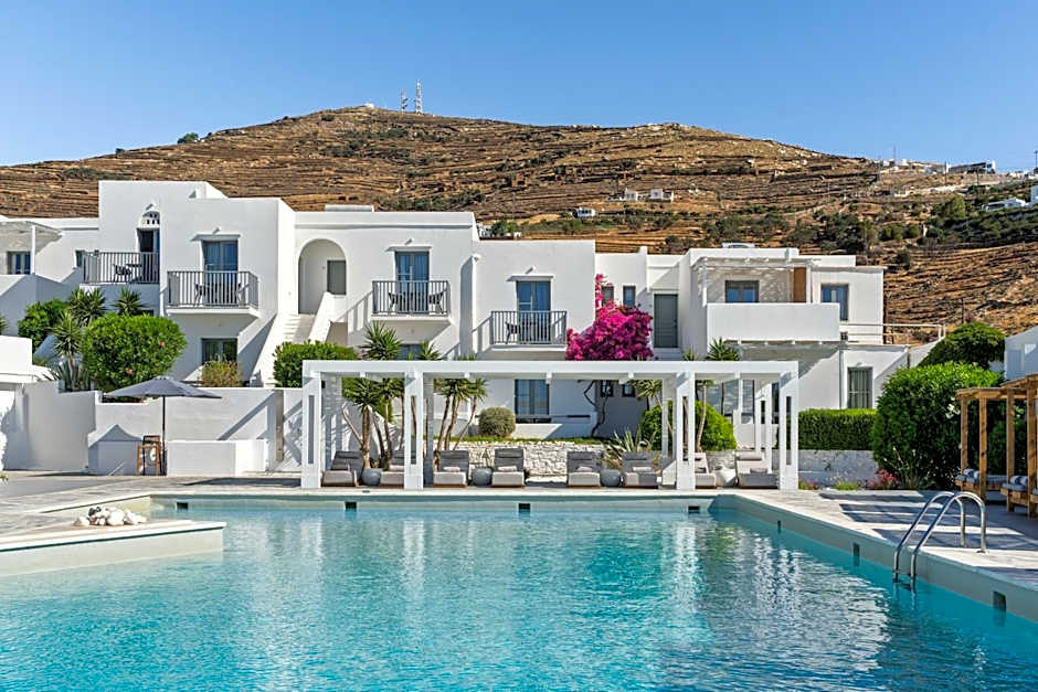Mr and Mrs White Tinos
