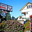 Three Explorers Motel