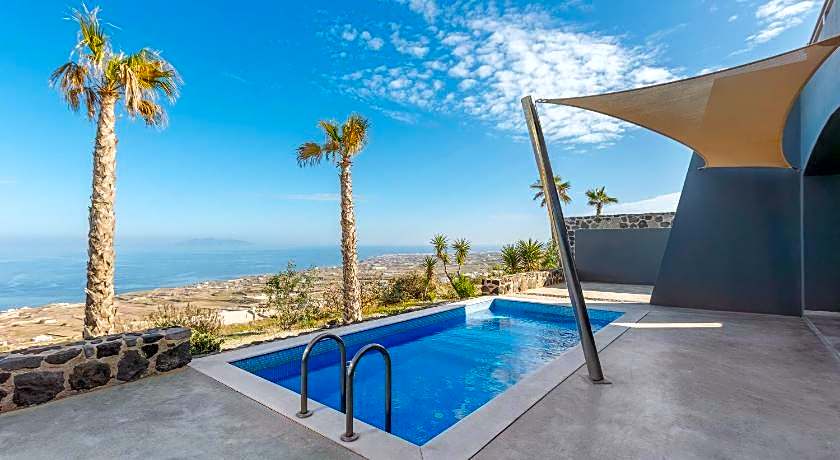 Theano Cave Suites & Villas