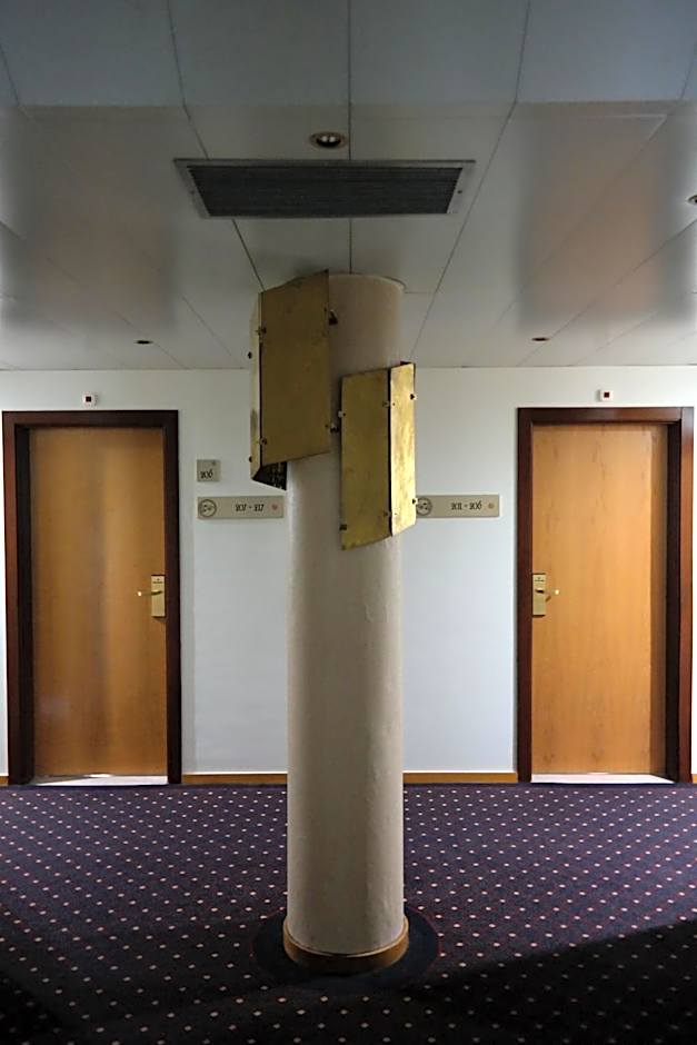 Hotel Rainha D. Amélia, Arts & Leisure