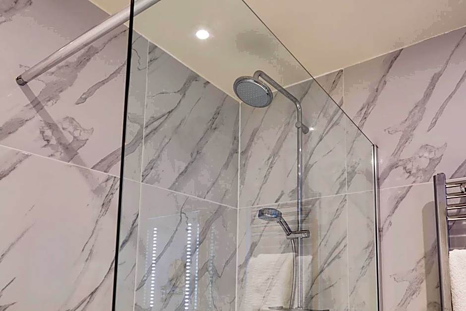 Mercure Newbury West Grange Hotel