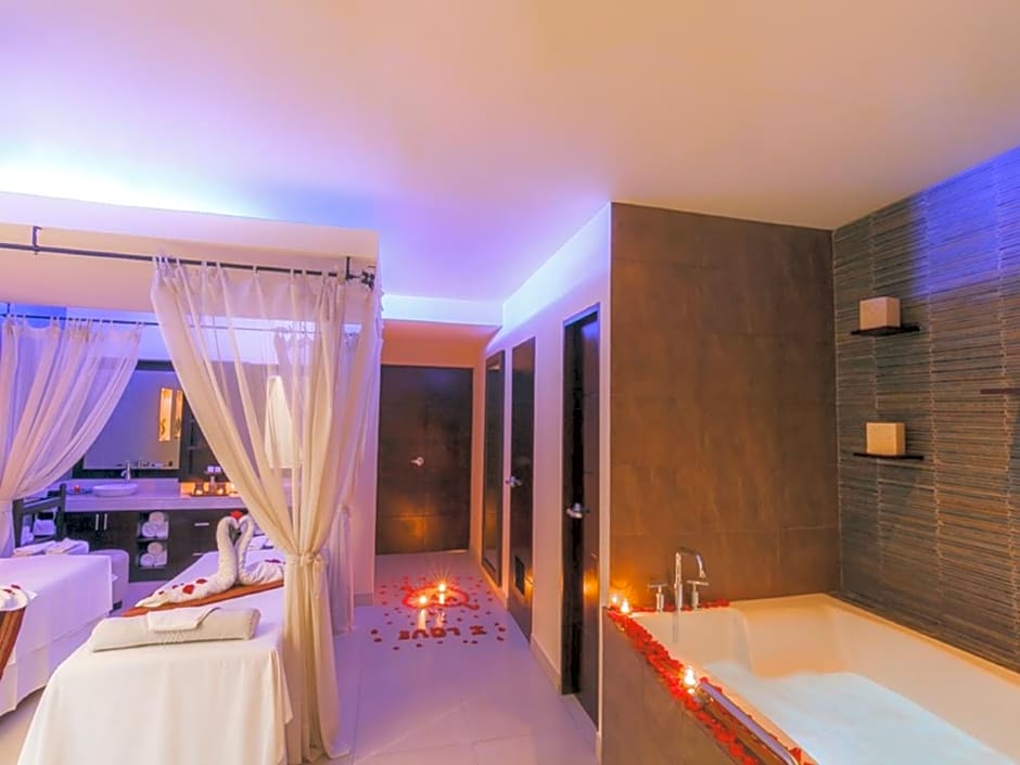 Fiesta Hotel & Casino