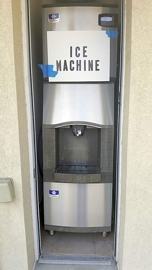 Rodeway Inn & Suites Hershey Chocolate Avenue