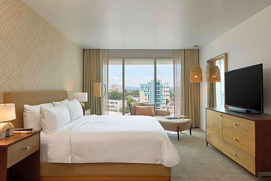 Casa Costera, Isla Verde, Apartments by Marriott Bonvoy