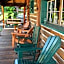 The Davies Family Inn