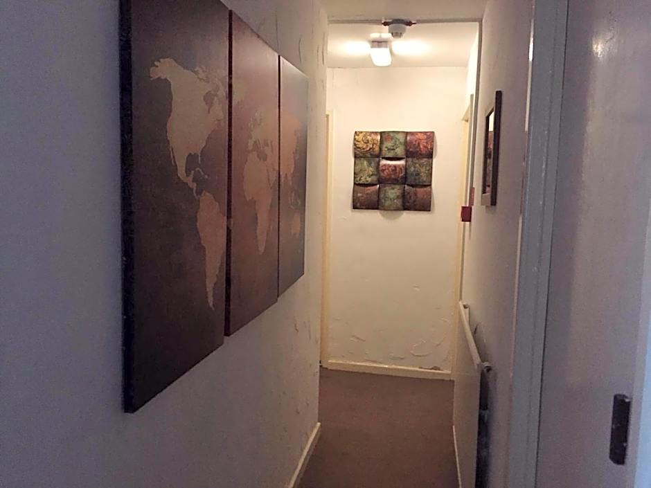 MyRoomz New Discovery Hotel