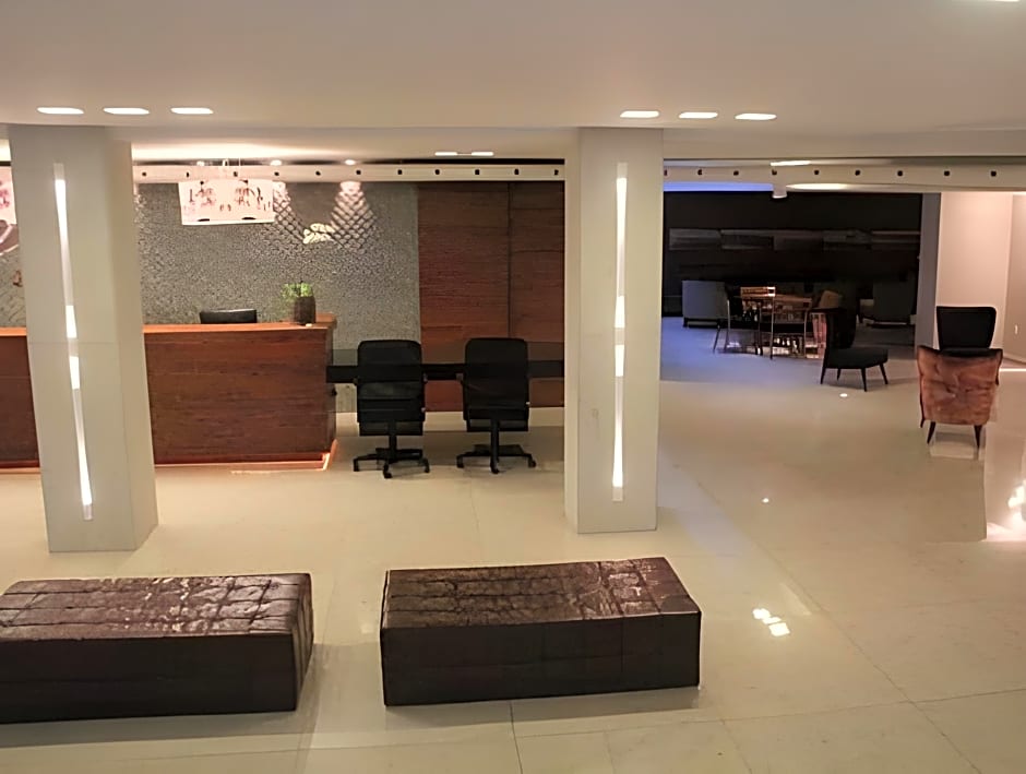 San Marino Suite Hotel