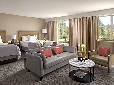 Premier Queen Room with Two Queen Beds