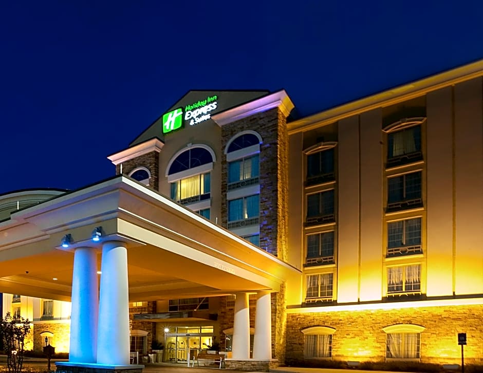 Holiday Inn Express & Suites Columbus at Northlake, an IHG Hotel