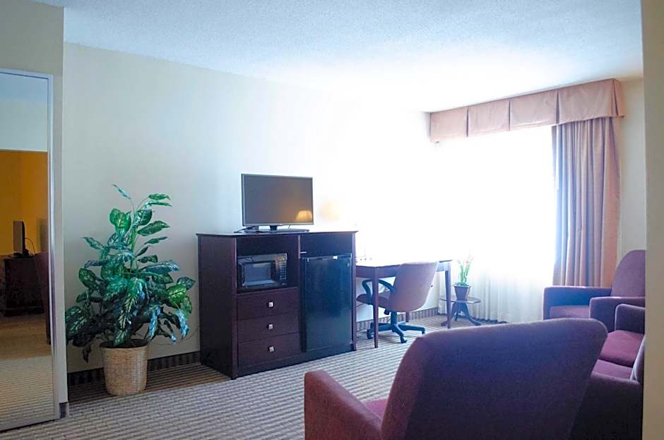 Rodeway Inn & Suites East Windsor