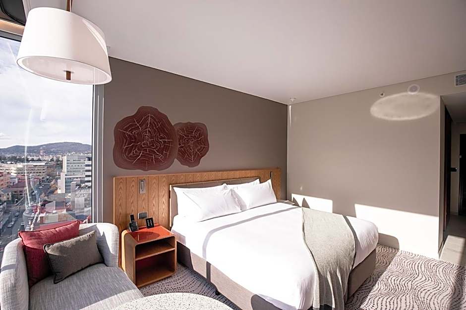 Crowne Plaza Hobart By IHG
