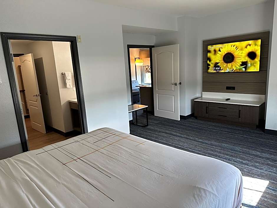 La Quinta Inn & Suites by Wyndham Macon West