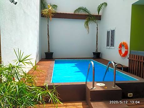 Apartamentos El Patio