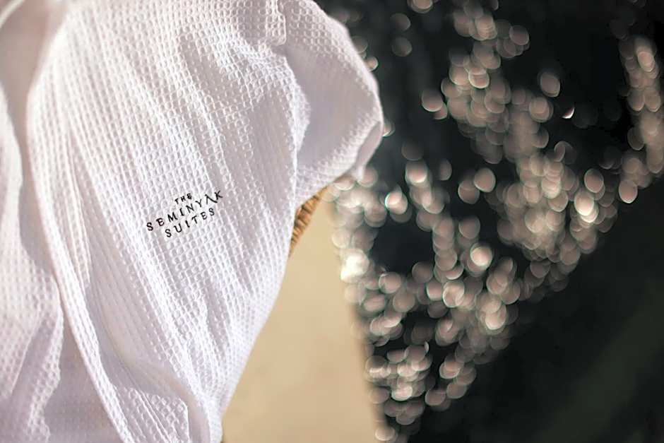 The Seminyak Suites Private Villas 