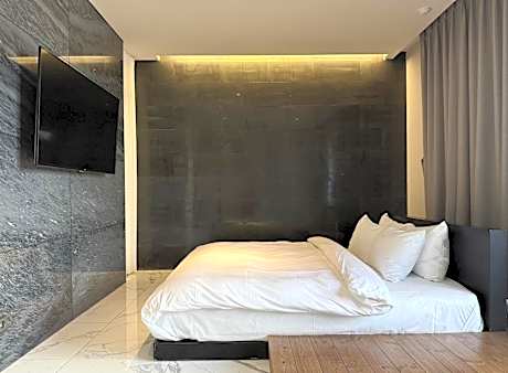 Junior Suite with Balcony