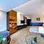 Cenbest Jinling Grand Hotel