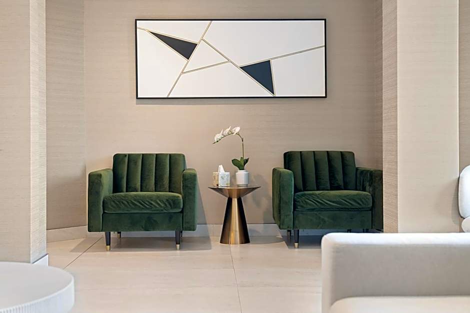 Tower Hotel at Fallsview