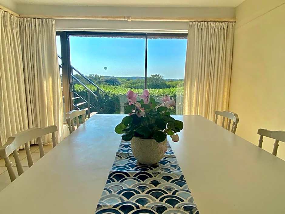 i-LOLLO Bed & Breakfast at the River Mouth