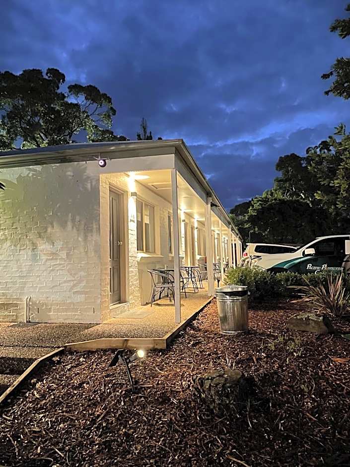 Balan Village Motel