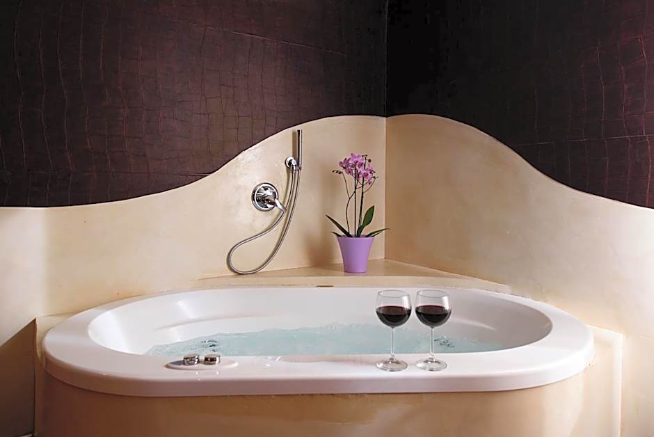 Palazzo Ferraioli - Hotel & Wellness