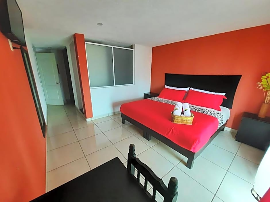 Hotel & Suites Cerro Roj0