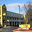 Super 8 by Wyndham New Cumberland
