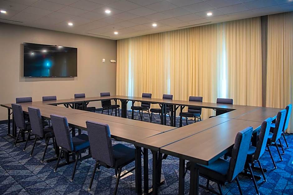 Courtyard by Marriott Lake City