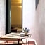 Hostal Live Natura Barcelona