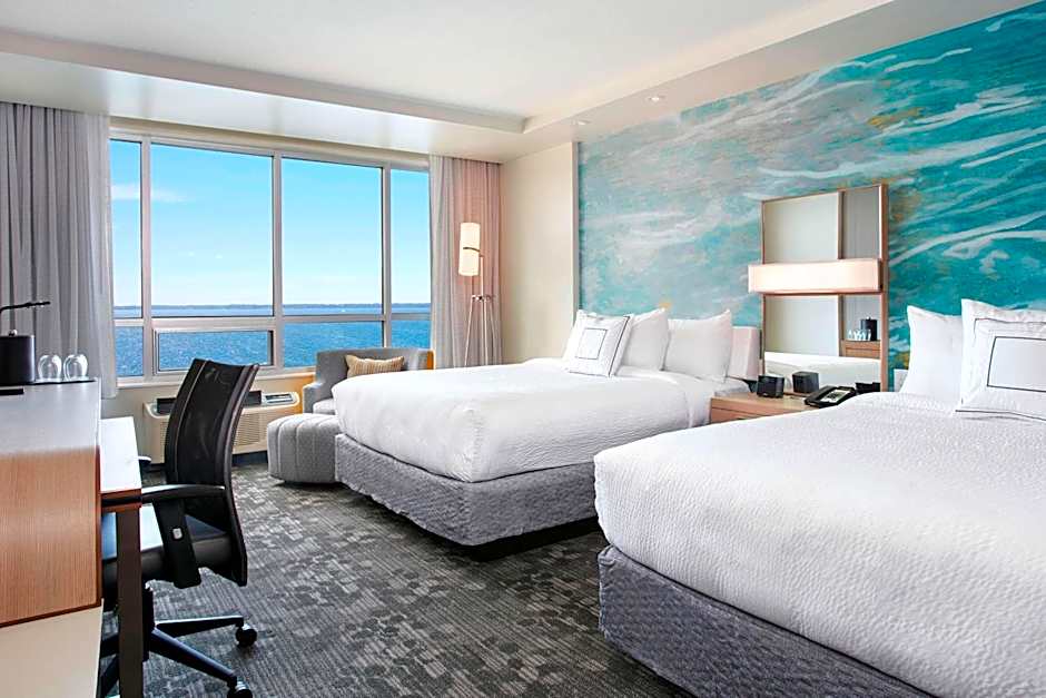 Courtyard by Marriott Erie Bayfront