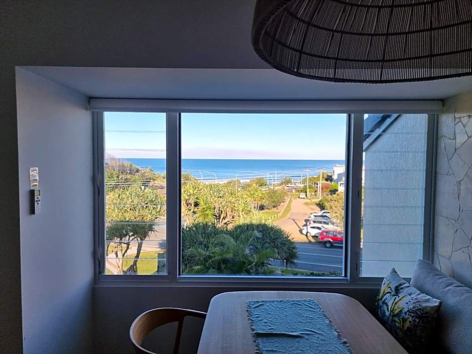 Pandanus Coolum Beach