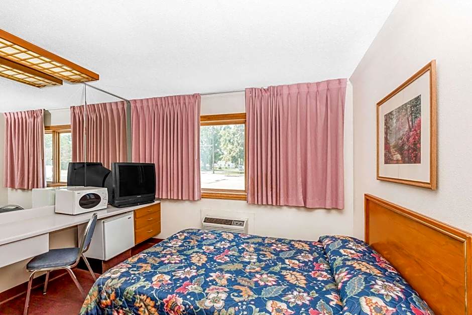 Knights Inn & Suites South Sioux City