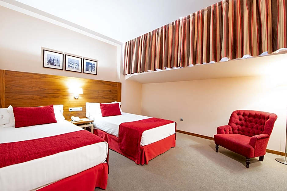 Hospedium Hotel Casino Del Tormes