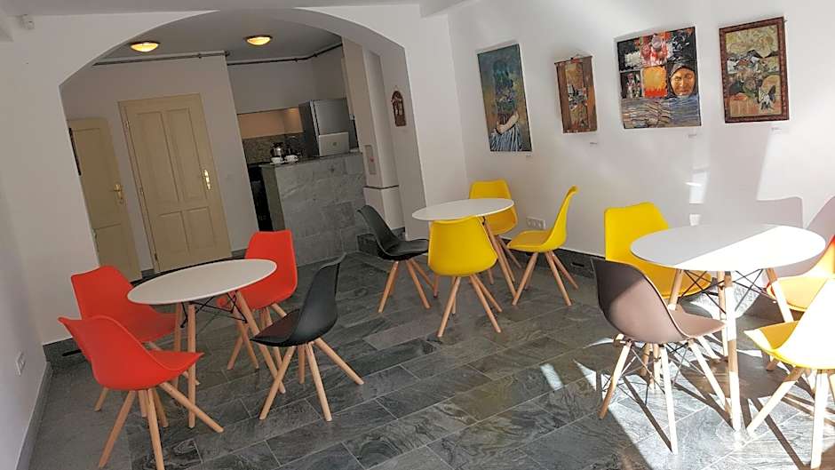 YellowBoot Aparthotel