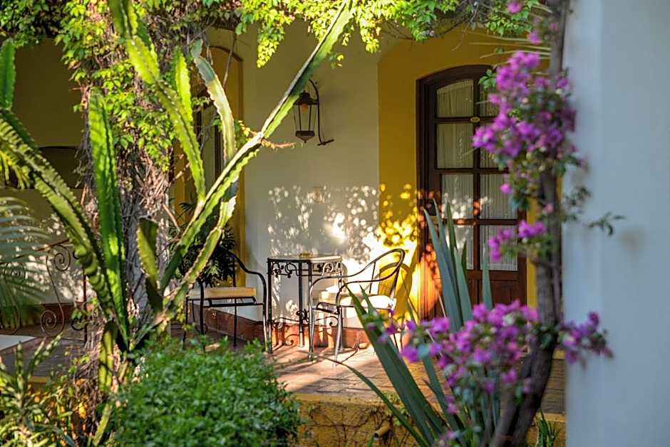 Hotel Hacienda Los Laureles