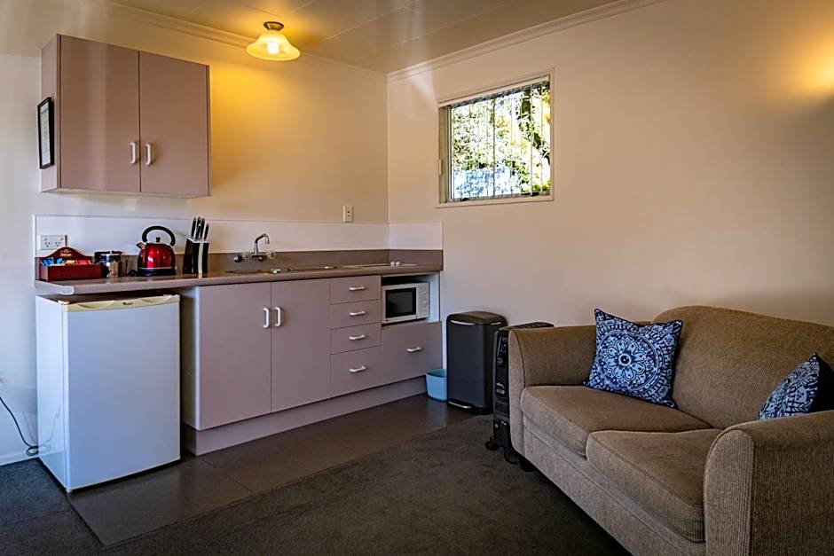 ASURE Amber Court Motel