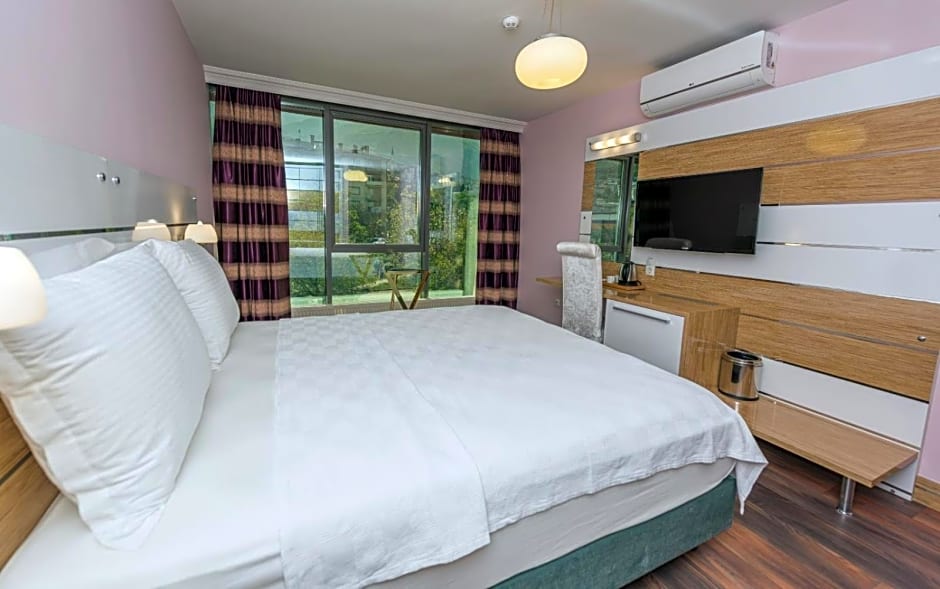 TOK EPİK HOTEL