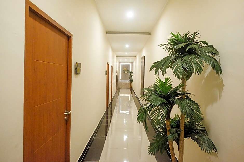 Urbanview Hotel DJ Inn Tegal
